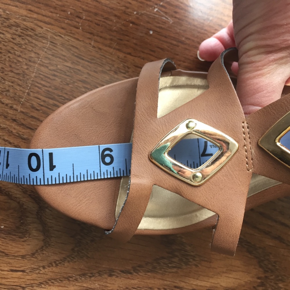 Wedges - Picture 15 of 16